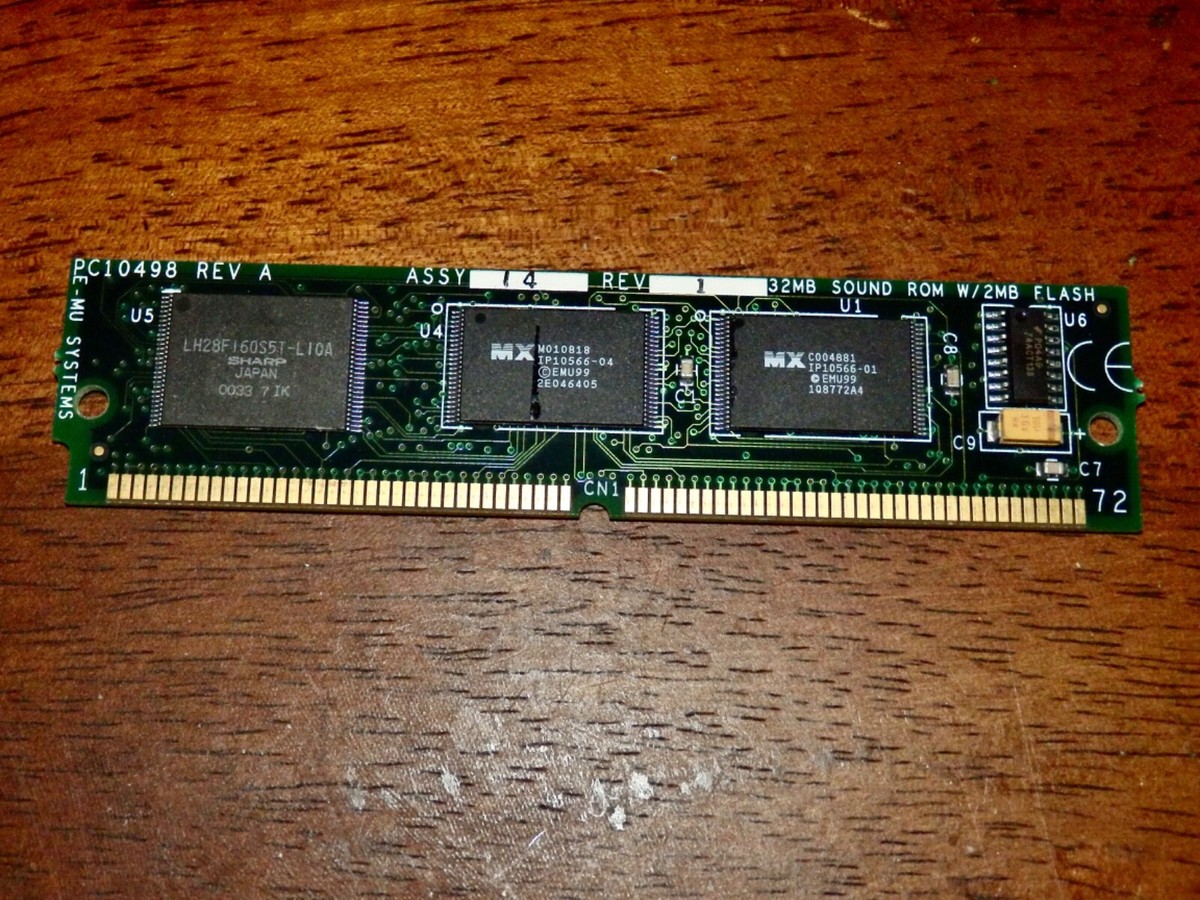 E-MU XL-7 コマンドステーション・グルーヴボックス（E-MU XL-7 