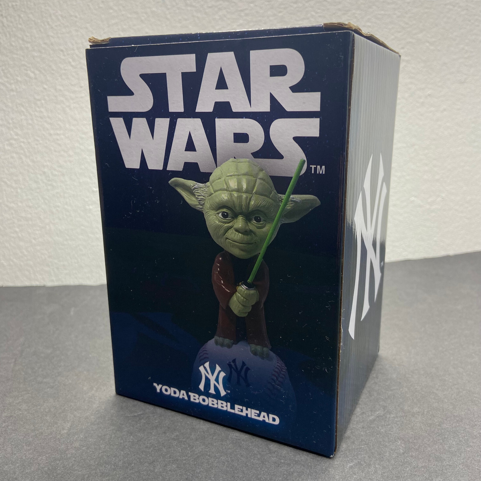 Yoda Star Wars bobblehead New York Yankees 2022 5/25 SGA Yankee Stadium
