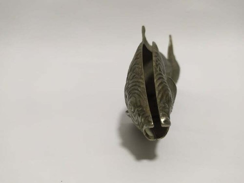 Vintage Rare Brass Plated Fish-Shaped Letter Mail Photo Holder - Picture 5 of 12