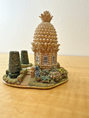 Lilliput Lane "THE PINEAPPLE HOUSE" - 第 4/6 張圖片