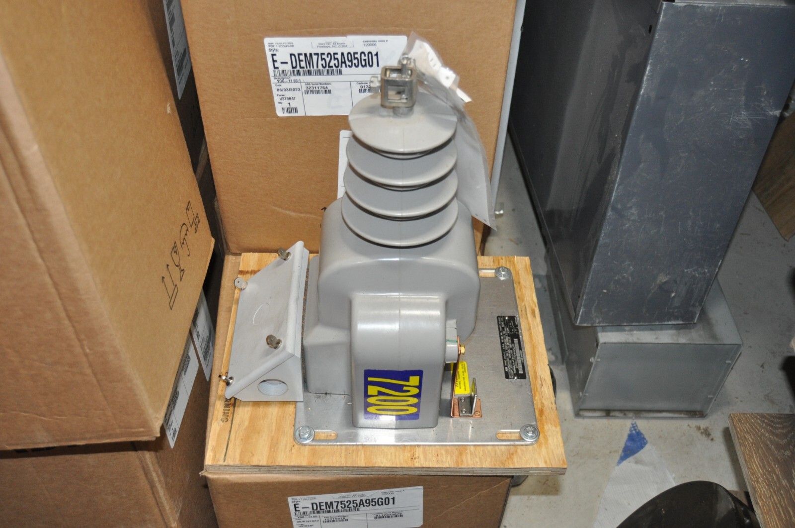 ABB Vog11 Voltage Transformer E 7525a95g02 63.5 to 1 Ratio110kv 7620