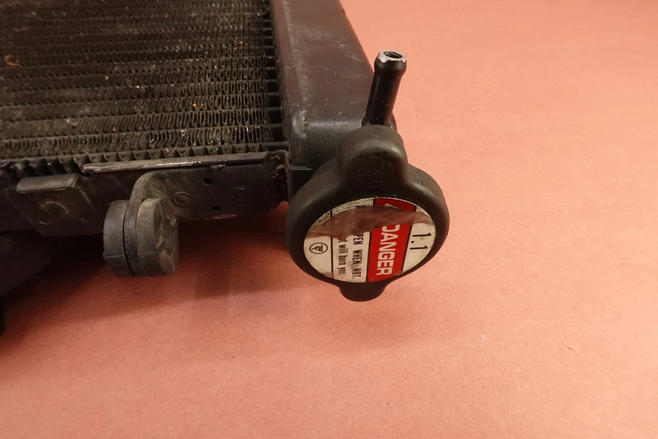 Honda Interceptor 750 VFR750F 1994-1997 radiador refrigeración con ventilador Foto 3 de 4