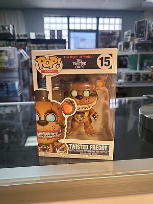 Funko Pop! Five Nights at Freddy's Freddy Fazbear (Twisted) #15 W/  Protector