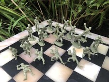 20 Vintage Plastic Toy Soldiers 1:32 Green Unpainted Infantry WW2 1970s Lot 13