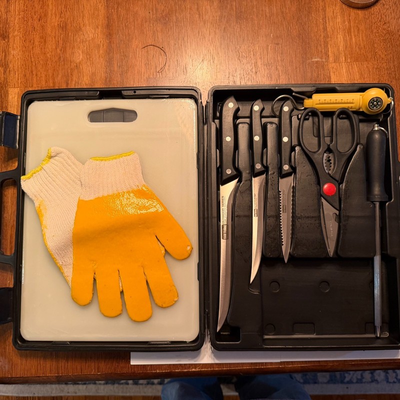 Gone Fishing Outdoor Series Fisherman Briefcase Knife Kit Fillet Set Complete
