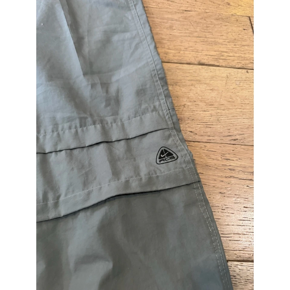 Pantalones de Carga Nike ACG Verde Oliva Convertibles Cremallera Exterior Gorpcore Talla L/G Foto 4 de 4