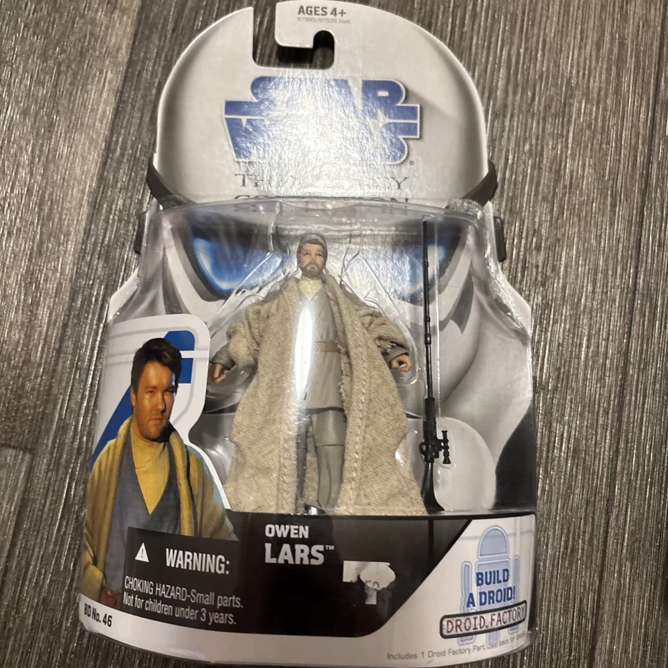 Figura de acción Star Wars Legacy Collection Owen Lars & Beru Whitesun HK-47 Foto 3 de 4