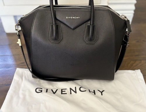 Givenchy Antigona Medium - Black With Silver Hardware