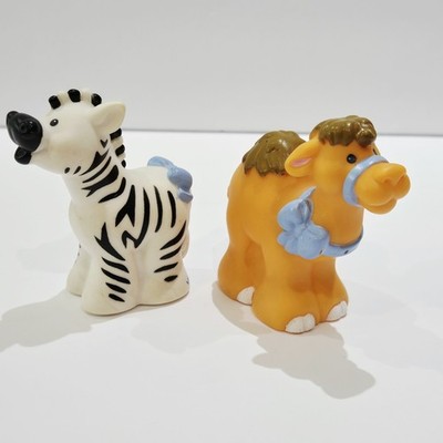 2 Fisher-Price Little People Petting Zoo Animals Zebra & Camel w/Blue Bow 2001