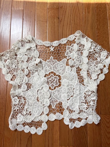 EUC Girls Short Sleeve Shrug Lace Short Cardigans Shawl Crochet sz 10/12