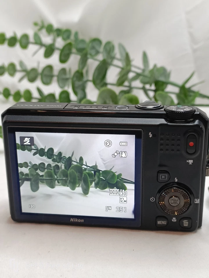 Nikon COOLPIX S9100, photo 3 of 5