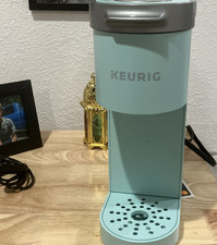 Keurig K-Mini Single Serve K-Cup Pod Coffee M...