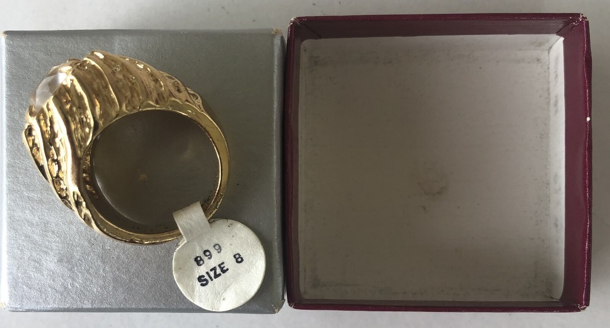Fine Jewelry by Seta 14 Kt. Gold Electroplate Ring Size 8 w