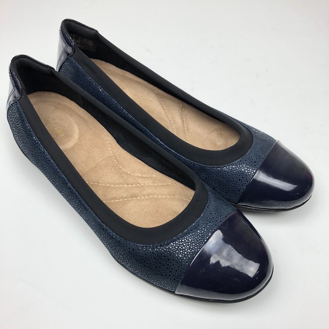 clarks womens flat shoes sale