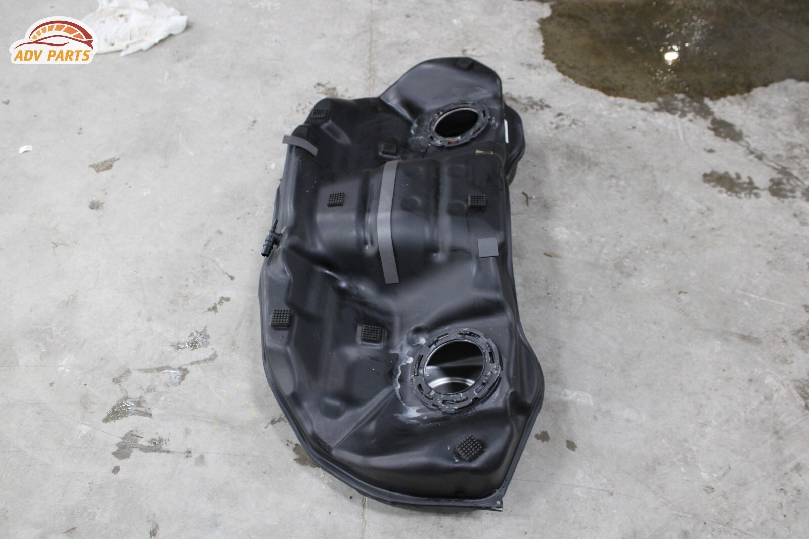 2017 - 2020 MASERATI LEVANTE 3.0L FUEL GAS TANK RESERVOIR OEM