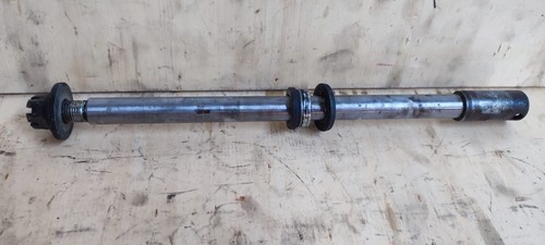 Yamaha XJ900 4BB Hinterradachse #04