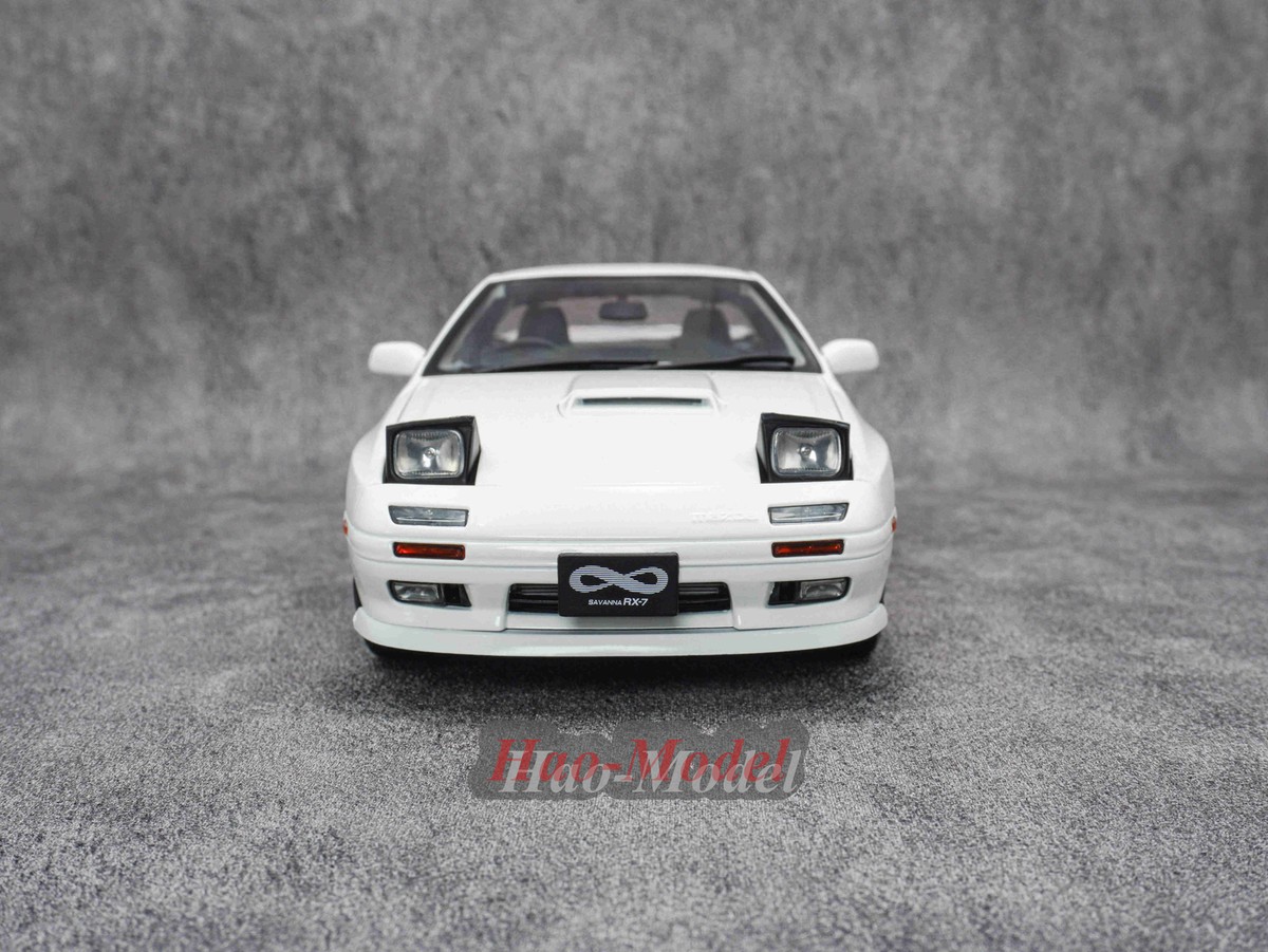 WHELAR 1:18 MAZDA SAVANNA RX–7 INFINI (FC3S) Alloy Diecast Model