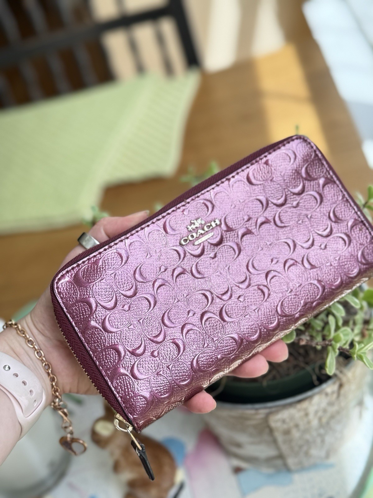 Coach Signature Debossed Patent Leather Zip Around Wallet Burgundy Gold Hardware