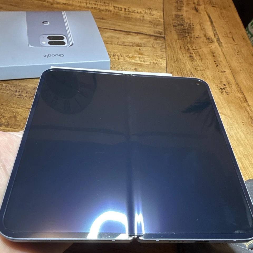 Google Pixel 10 Pro Fold · 256GB, photo 2 of 5