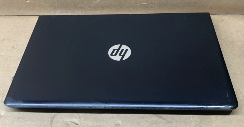 HP Pavilion 15-CB035WM Intel i5-7300HQ@2.5GHz, 12GB RAM, 1TB HDD, Win10P Foto 2 de 4