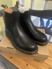 Image of Dr. Marten 2976 Chelsea boots BNWT