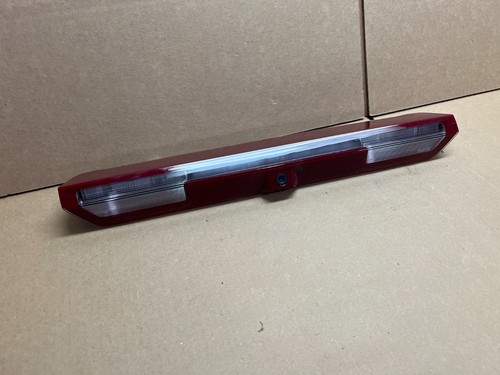 2019-2023 CHEVY GMC SILVERADO SIERRA THIRD BRAKE TAIL LIGHT W/ DUAL CAMERA NICE! - Picture 2 of 8