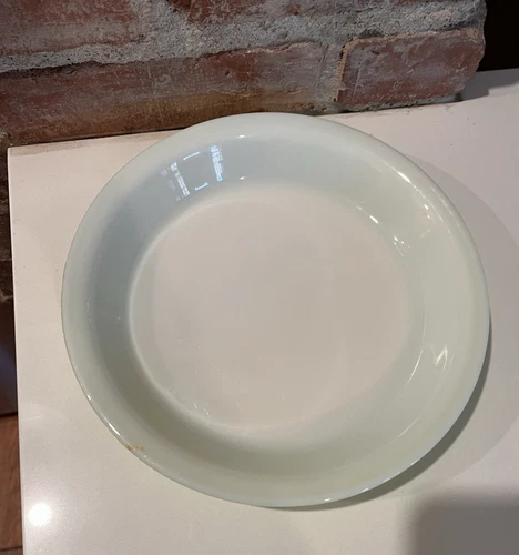 Vintage Pyrex Glass Pie Plate Dish # 909 Lime Green 9" Diameter