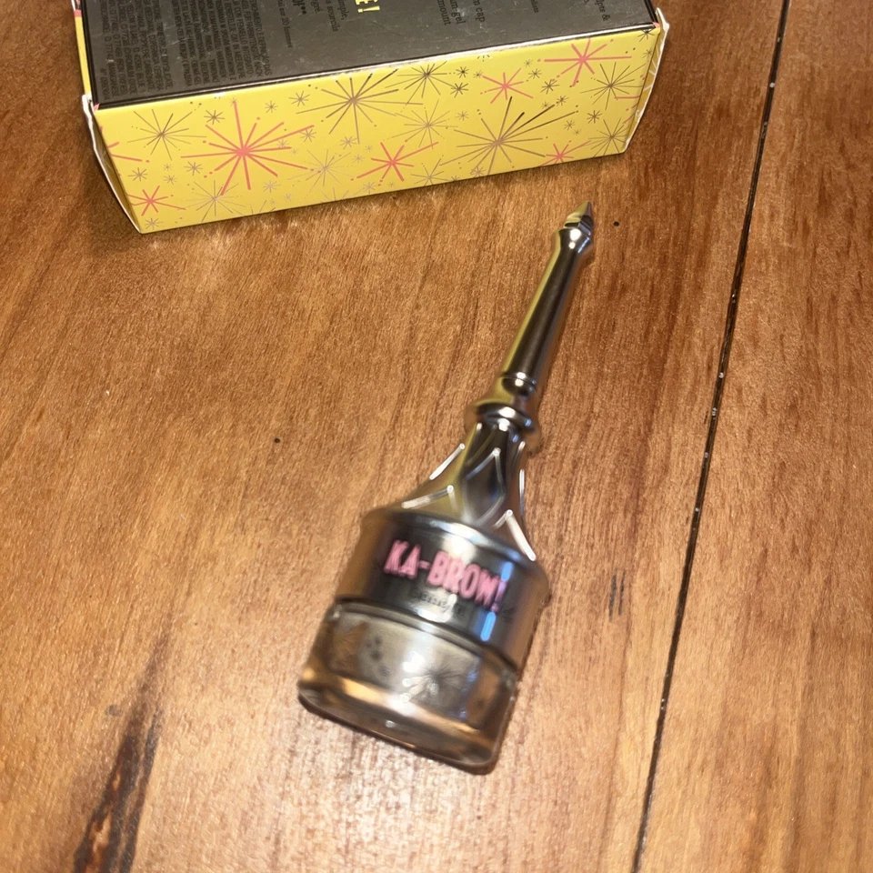 NIB Benefit Cosmetics - Ka Brow! Eyebrow Cream Gel Color #2 W/ Brush - Full Size - Image 3 of 4