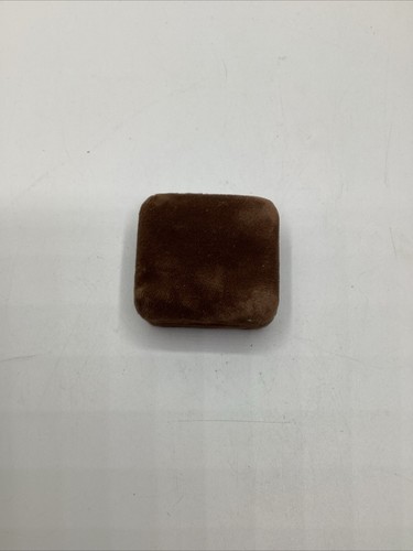 Vintage Dante Tigers Eye Tie Tac Original Box - Picture 2 of 3