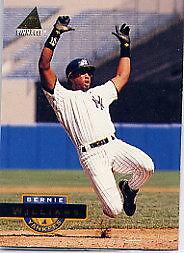 1994 Pinnacle #139 Bernie Williams - NM