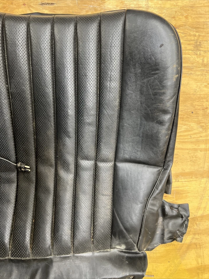 Asiento inferior trasero izquierdo mercedes w123 cupé negro 300cd 280ce cuero térmico 85 Foto 4 de 4