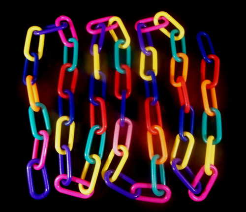 Set of 49 Multicolor Plastic Chain Link Toys - Picture 5 of 6