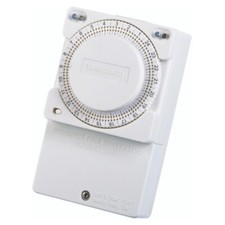 Timeguard TS900N Immersion Heater Time Controller - 24 Hour  (Replaces TS900B)