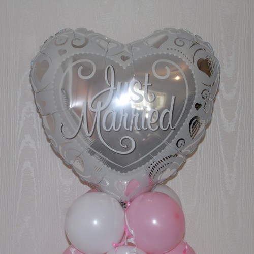 GIORNO MATRIMONIO - APPENA SPOSATO - DISPLAY PALLONCINO IN LAMINA - CENTROTAVOLA - Foto 4 di 4