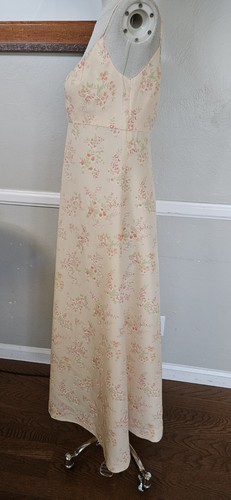 Vintage 1970s Peach Floral Sun Dress As Pictured - Picture 3 of 5