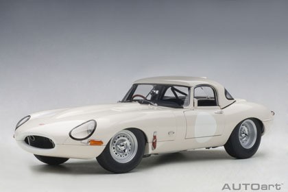 AUTOart Jaguar Lightweight E-Type White 73649
