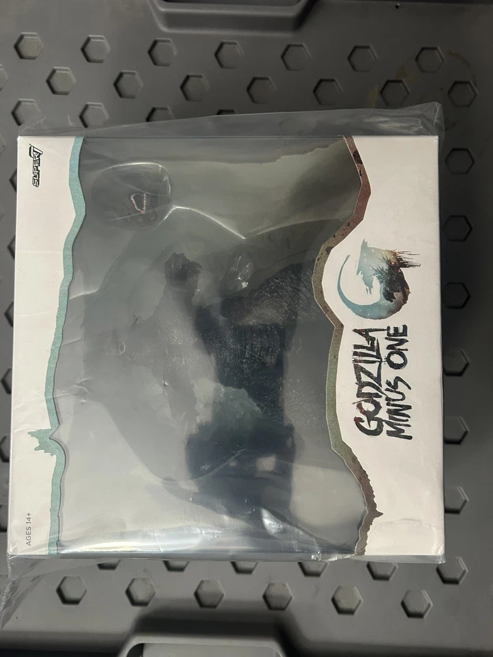 Godzilla Minus One Super7 ULTIMATES Action Figure 8 Inch Collectible Toy - Image 2 of 4