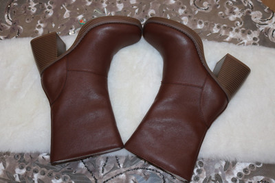 Sun + Stone Aleenn Dress Booties, Size 8.5M, Walnut