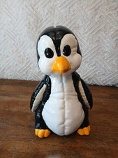 Vintage Cute Penguin Bank*  *Kimple Mold Corp. 10"