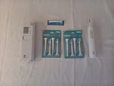 Oral-B Braun Electric Toothbrush with Charger & Refills