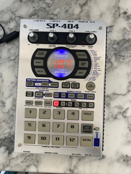 Roland SP 404 Sampler