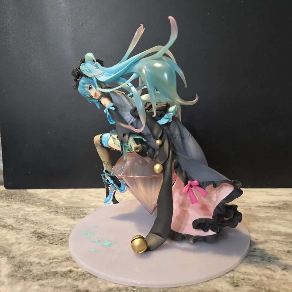Hatsune Miku Risa Ebata Ver. 1/7 Scale Figure Max Factory - Image 2 of 4