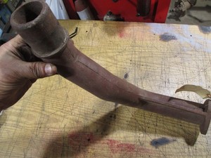 MASSEY FERGUSON, EXHAUST ELBOW #578075M1, GOOD CONDITION NOS????? FITS????