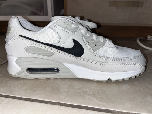 Nike Air Max 90 ‘Light Bone’