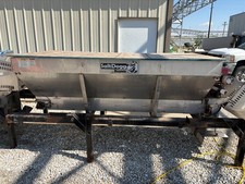 Saltdogg Stainless Steel Salt Sand Spreader V-box Hopper Briggs 10.5hp Saltdogg Stainless Steel Salt Sand Spreader V-box Hopper Briggs 10.5hp