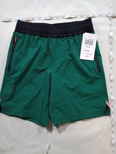 NWT Kids Medium Wilson Evergreen Black Athletic Zipper Pocket Shorts F115