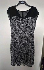 Black & White Floral Yours Dress Plus Size 24- Smart Holiday Summer