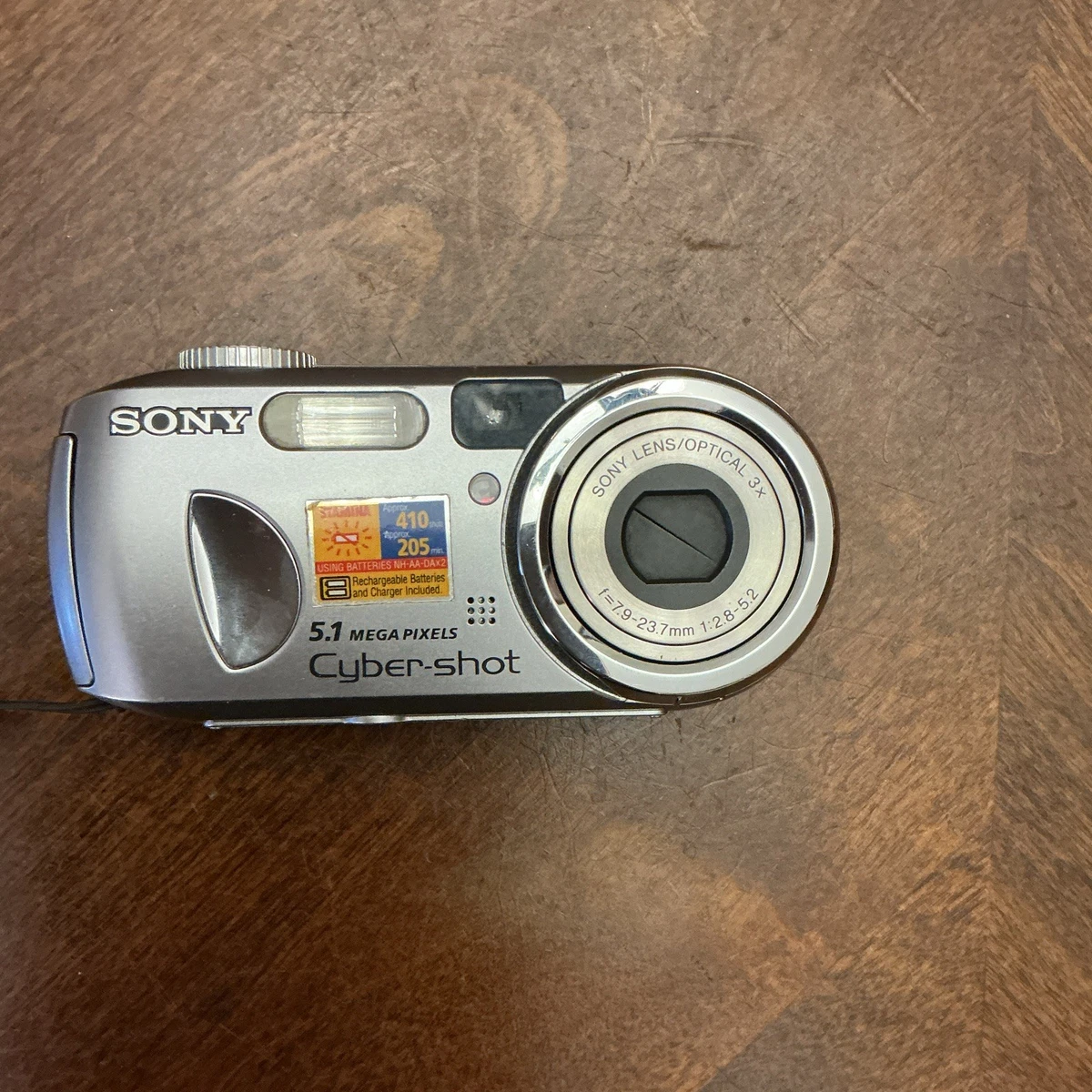 SONY Cyber-shot DSC-P93 4.0メガピクセル Sony Cyber-shot DSC-P93 Digital Cameras 5-6.9 MP Maximum
