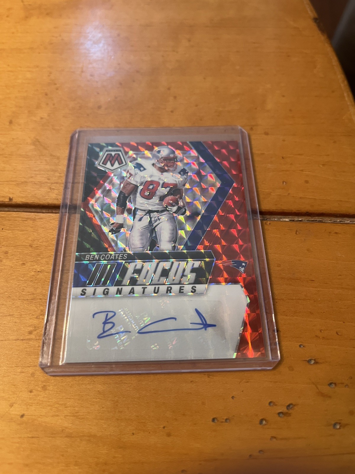 2024 Panini Mosaic - In Focus Signatures Ben Coates #IF-BCS Red Prizm /199 (AU)