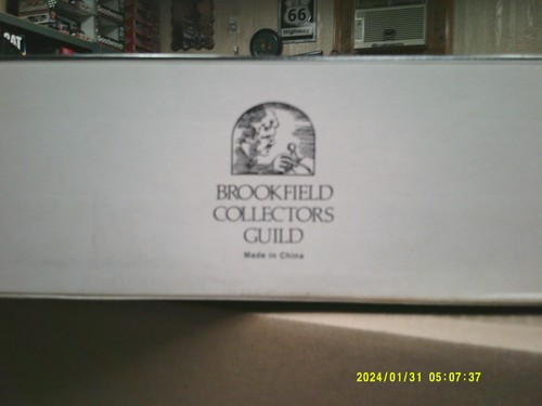 Brookfield Collectors Guild Jeff Gordon #24 Chromalusion Dupont 1997 1/24 Scale - Picture 6 of 6